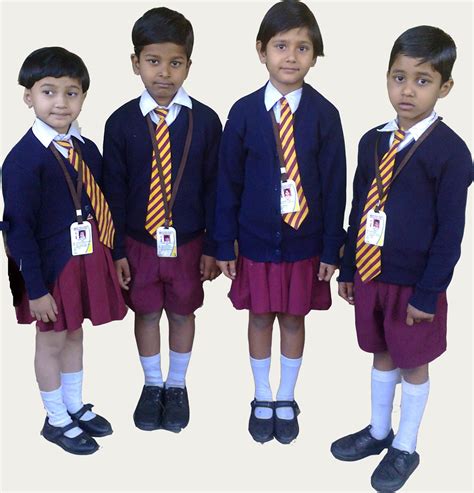 Uniform Manufacturers Supplier in Delhi | Tracksuit Manufacturers Suppliers in Delhi