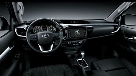 Toyota Hilux 2022 Interior