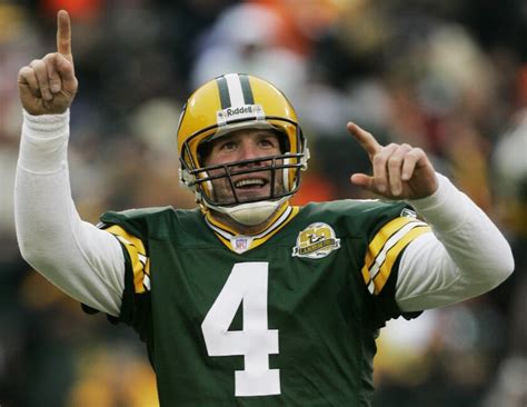 Brett Favre to enter Packers Hall of Fame, have number retired in 2015 ...