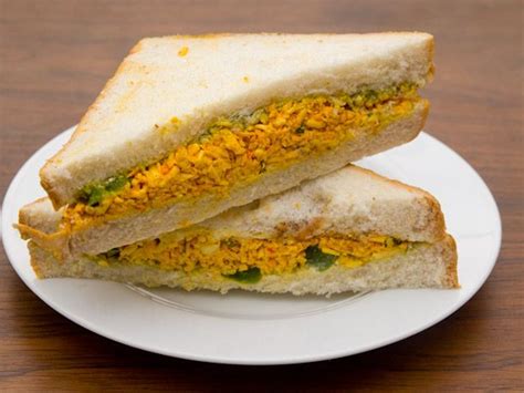 A Sandwich a Day: Paneer Tikka Sandwich at Usha Foods & Sweets | Food, Paneer tikka, Paneer sandwich