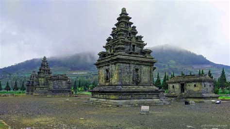 Candi Arjuna, Dieng: Kemegahan dan Ketenangannya... » Ardiantoyugo