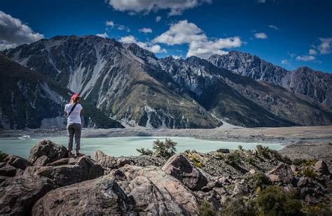 Blue Lakes and Tasman Glacier walks: Aoraki/Mount Cook tracks and walks