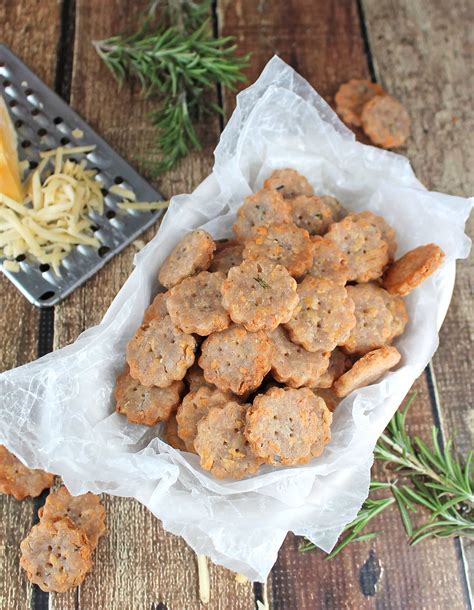 Gouda & Rosemary Crackers - Savory Spin