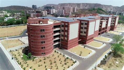 MNIT Jaipur : Placements, Cutoff, Ranking, Fees & Admission 2021