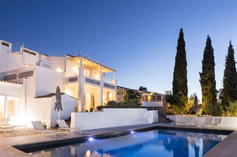 Private Villas & Country Homes in Portugal - https://www.madridandbeyond.com