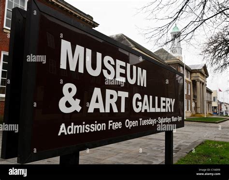 Museum and Art Gallery sign for Worthing Museum in Chapel Road, Worthing. 13th March 2011 Stock ...