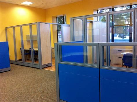 Custom-cubicles-and-glass-demountable-walls-from-Skutchi-3 | Cubicle ...