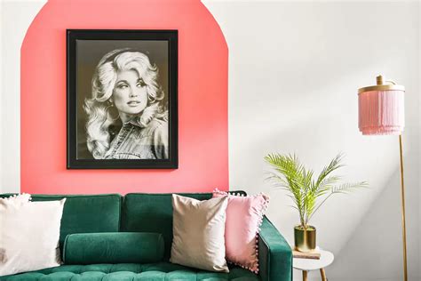 Dolly Parton Themed Airbnb and VRBO Rentals — SEE, SEEK, SLEEP