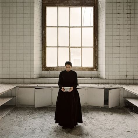 marina abramovic: the artist is present