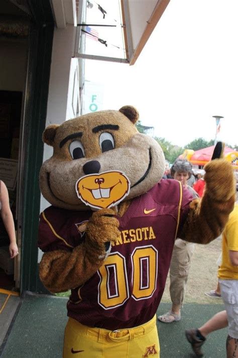 How to spot Goldy Gopher at the State Fair | MPR News