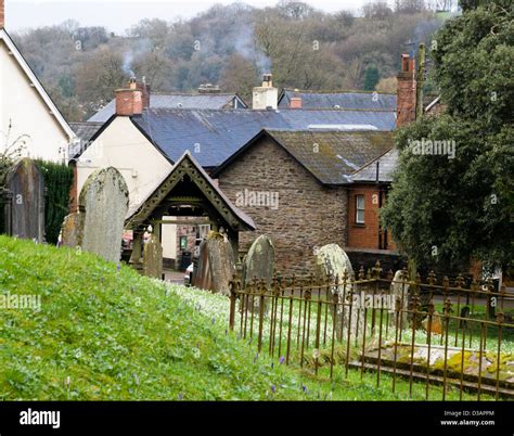 Dulverton hi-res stock photography and images - Alamy