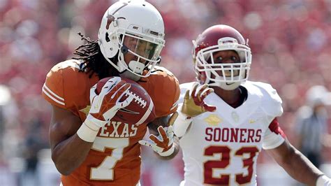 8 Reasons Why Texas Football Will Always Be Better Than Oklahoma Football