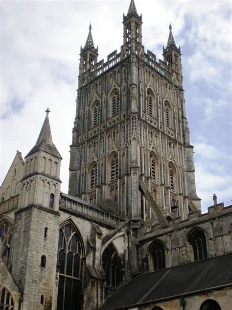 Gloucester Cathedral | Gloucester cathedral, Cathedral, Barcelona cathedral