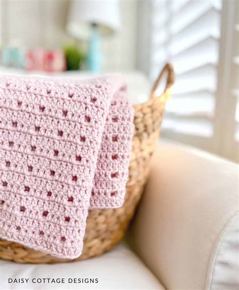 Easy Crochet Baby Blanket Pattern (Perfect For Beginners) - Daisy Cottage Designs