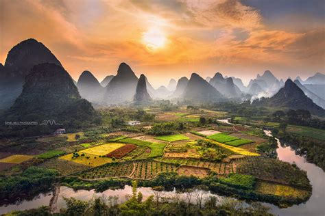 In southern China, near Guilin, agricultural crops in the midst of limestone peaks | Scenic ...