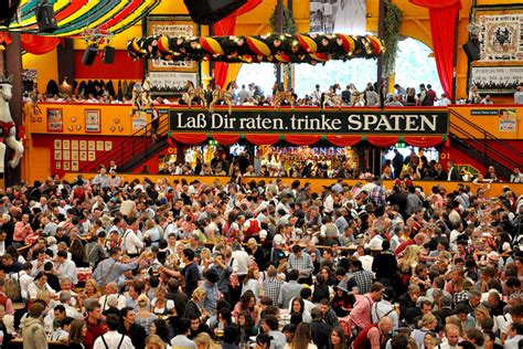 Munich Oktoberfest Insider Guide - Globe Business College Munich