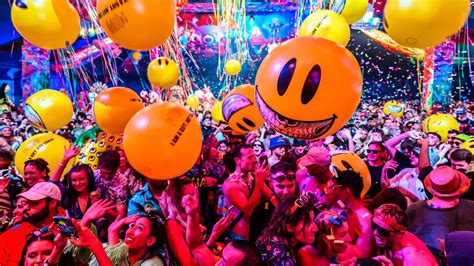 elrow Town London returns on Sat 17th August 2024 with 8 stages, 70 ...