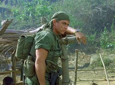 Tom Berenger as Sgt. Barnes in "Platoon" | Tom berenger, Platoon movie ...