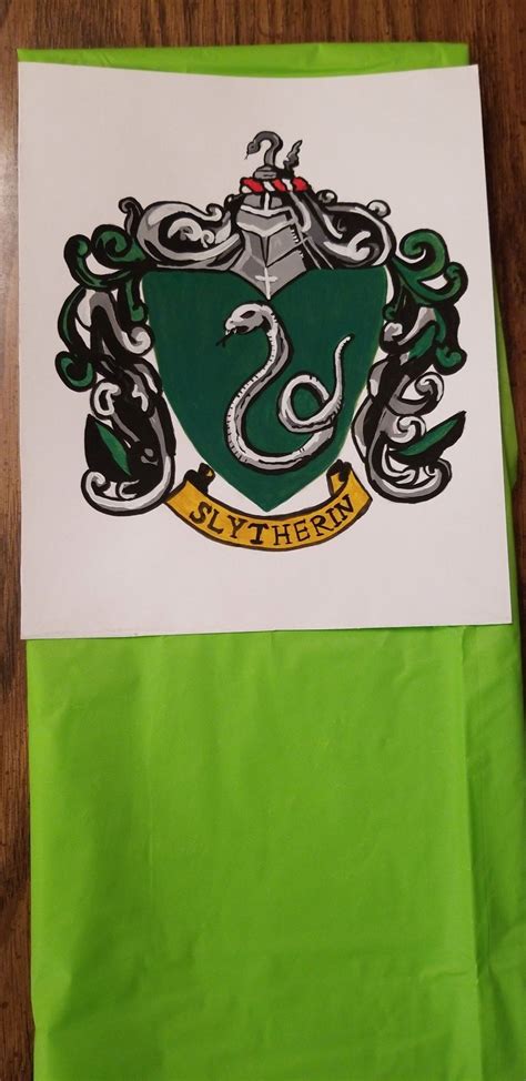 Hogwarts Slytherin house banner | Slytherin house, Slytherin, Hogwarts