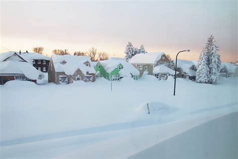 Photos: A Barrage of Snow in Buffalo - Newsweek