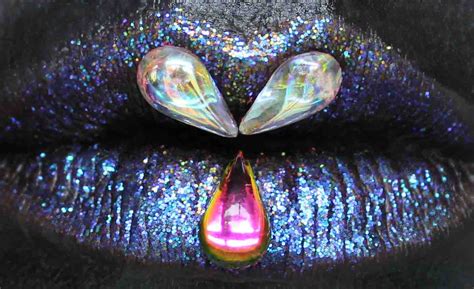 Creative glitter lips - Tina Prajapat