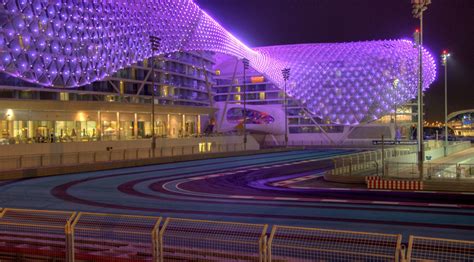 10 Amazing Facts About Abu Dhabi's Yas Marina Circuit - Roadtrips