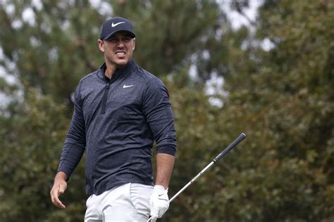 PGA Tour: Brooks Koepka WDs from The CJ Cup with knee injury