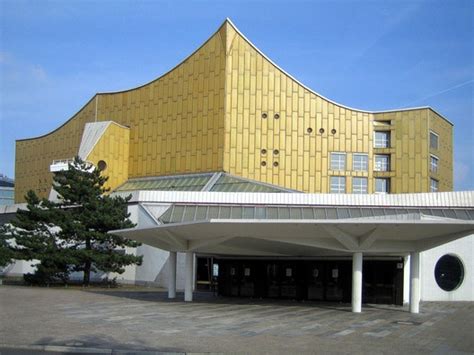 Architecture Classics: Berlin Philharmonic / Hans Scharoun | ArchDaily