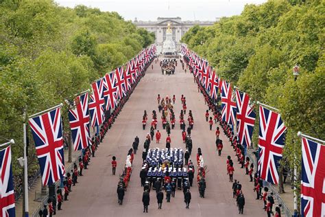 Queen Elizabeth’s funeral on TV: There is a degree of culture shock watching Britain grieve ...