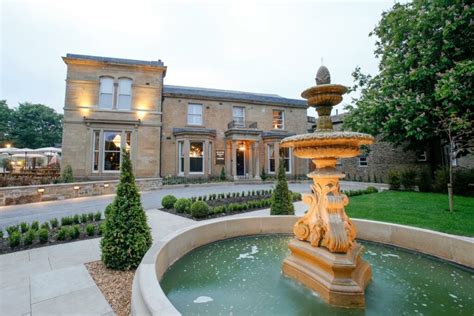 Manor House Lindley | Hotel in Huddersfield, Yorkshire