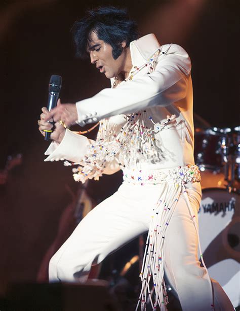 Dean Z - The Ultimate Elvis - 2024 Show Times - Branson Travel Office