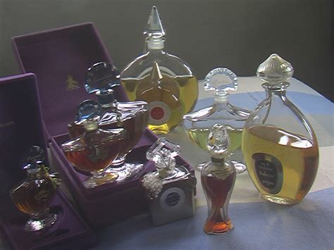 Online Vintage Perfume Price Guide: Vintage '50s-'90s Shalimar PARFUM/EXTRAIT(updated 22nd Feb 2011)