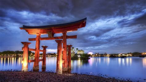 Japan - in Asia - Sightseeing and Landmarks - Thousand Wonders