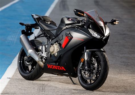 2021 Honda CBR1000RR Gains Ten Horses More - Honda Pros