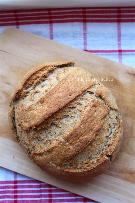 My Little Expat Kitchen: Greek barley bread