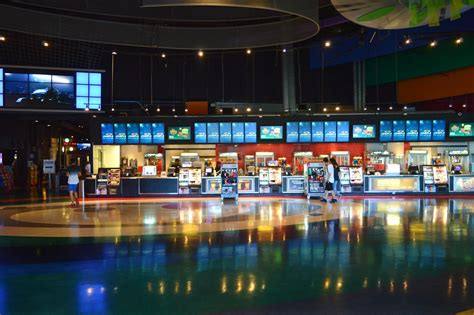 Cineplex Cinema .... Concession Stand .... Yorkdale Shoppi… | Flickr