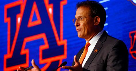 Pressure to Win? Yeah, Auburn's Gus Malzahn Feels the Heat - FanBuzz