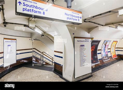 England, London, The Underground, Platform Direction Signs Stock Photo - Alamy