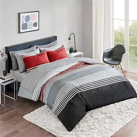 Comfort Spaces Bed in A Bag Comforter Set - College Dorm Room ...