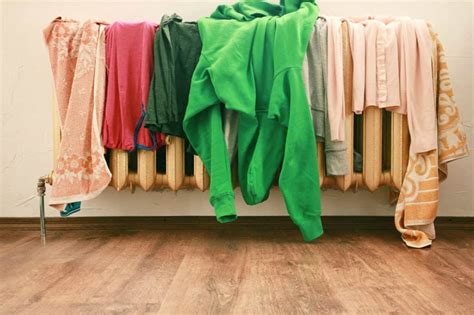 4 Methods To Dry Clothes Without Dryer