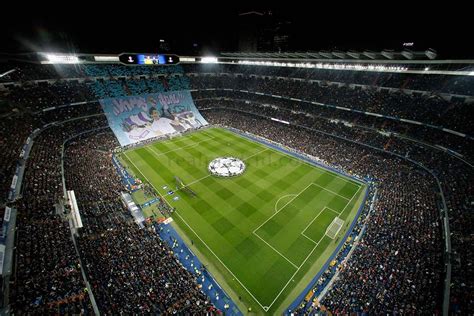 Real Madrid CF | Official Website | Santiago bernabéu stadium, Soccer ...