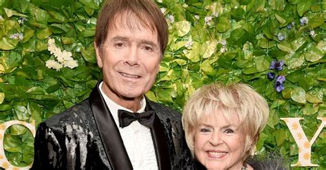 Cliff Richard is determined to top charts with Christmas calendar again at 82 - Mirror Online