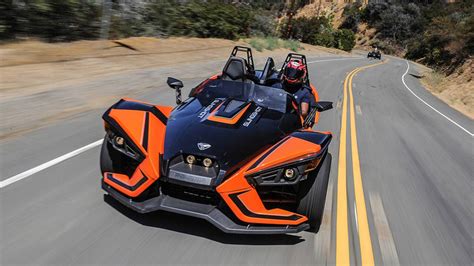 'Bike' Review - 2018 Polaris Slingshot SLR LE