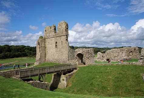 Wales, Vale Of Glamorgan, Bridgend by David Toase