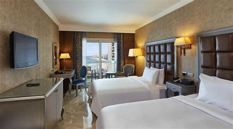 Hilton Alexandria Corniche executive partial sea view twin room