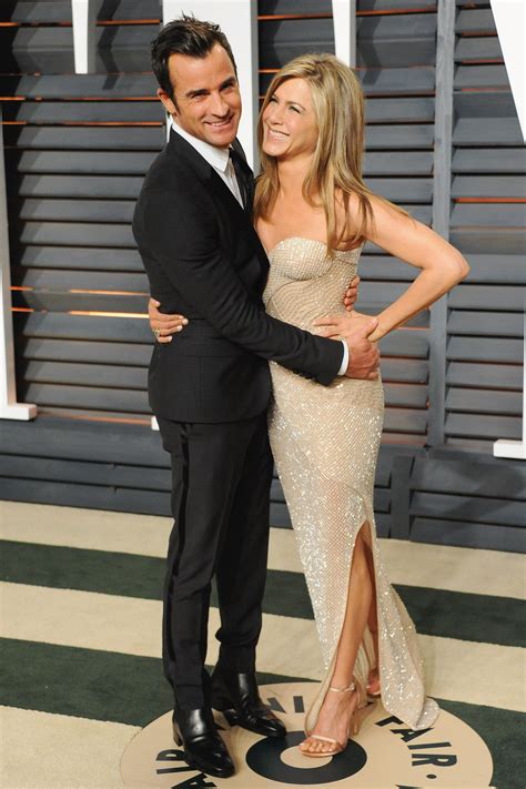 Jennifer Aniston, Justin Theroux Wedding Pictures, Wedding Dress ...