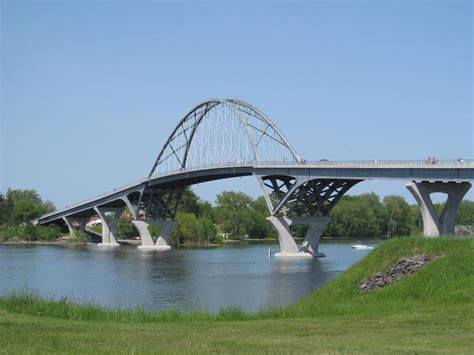 Lake Champlain Bridge (Crown Point/Addison, 2011) | Structurae