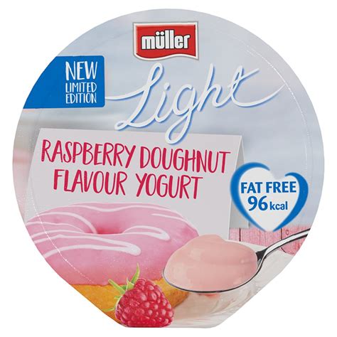 Muller Light Limited Edition Rhubarb Crumble & Custard 165g - Centra