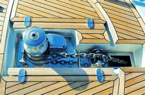 Things To Consider Before Replacing Your Boat Flooring