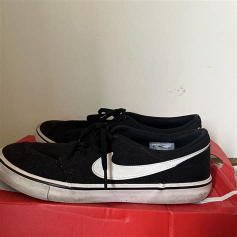 nike sb shoes - good condition - worn a few times... - Depop